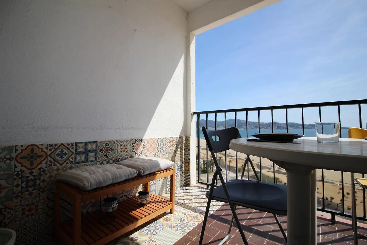 Basic Comfort Apartment Karina 16º 0102 Empuriabrava
