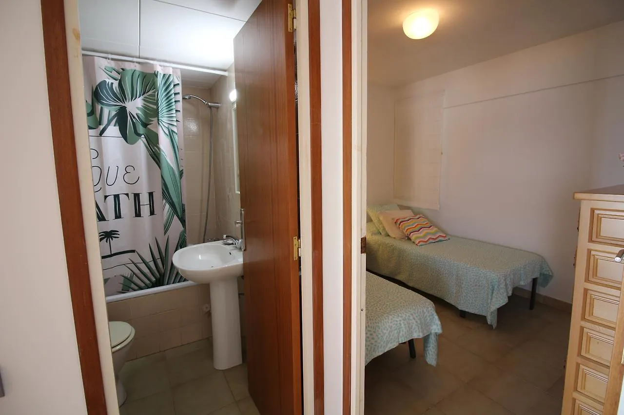 Basic Comfort Apartment Karina 16º 0102 Empuriabrava Spain